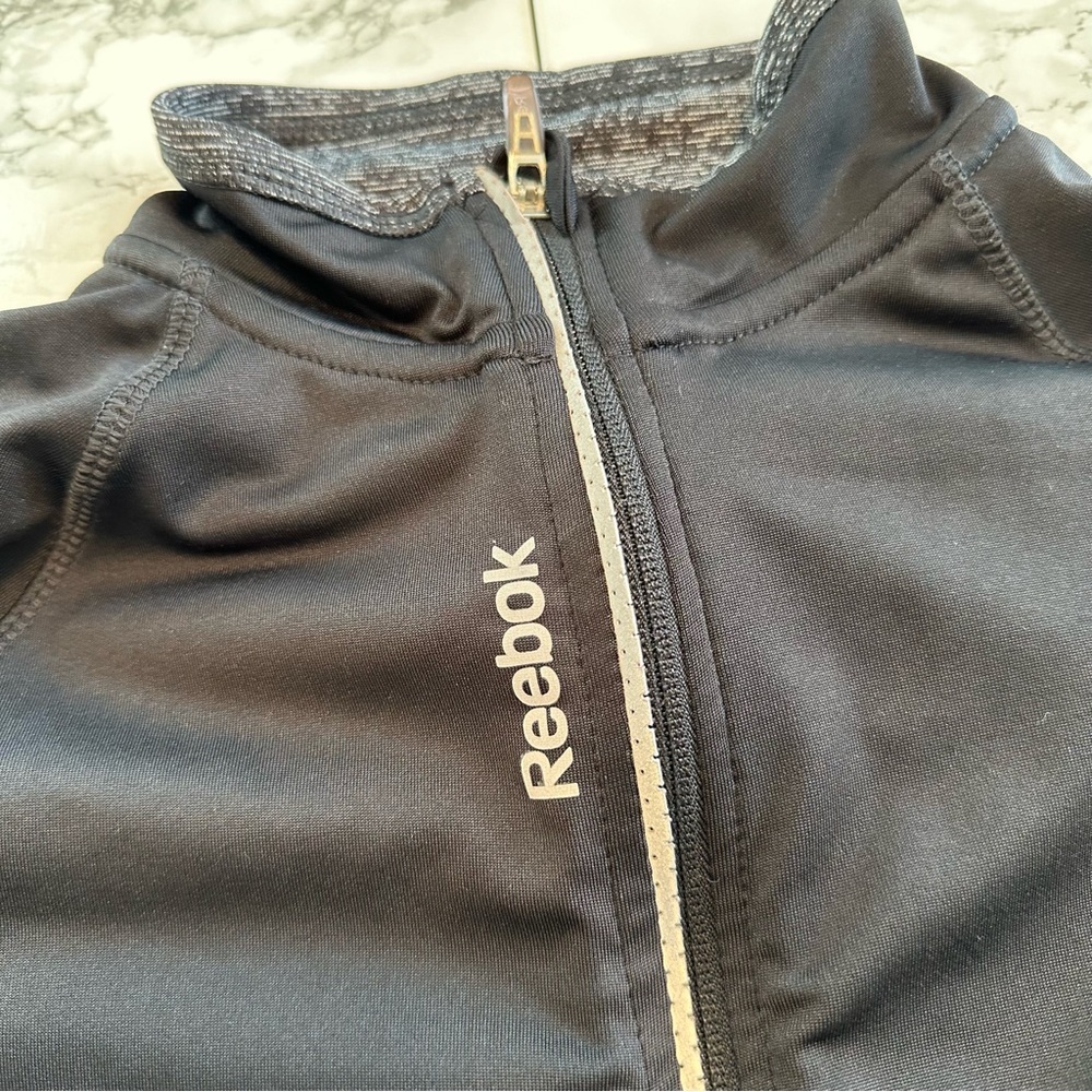 Reebok | Running Jacket - Picture 4 of 11